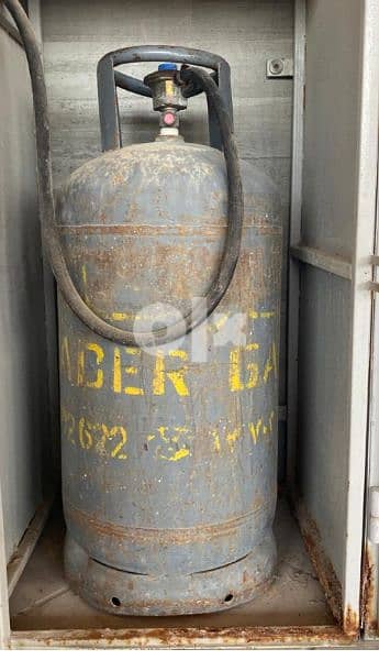 Nader Gas Cylinder with Regulator for Sale 0