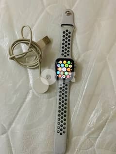 Apple Watch series 5 40 MM Price 55bd 100% original 0