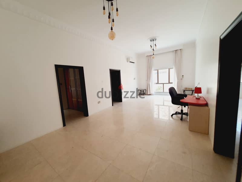 Beautiful 4 bedroom villa for rent with inclusive ( hamala) 6