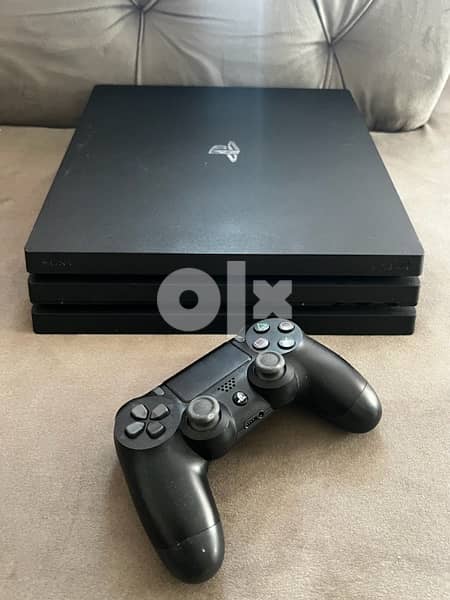 PlayStation 4 Pro - Good condition - Seal not open 0