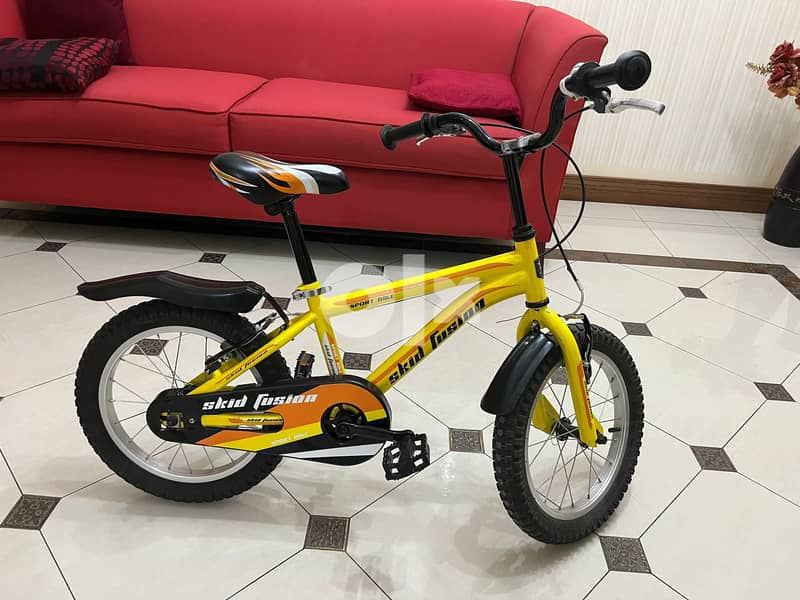 Kid's Bicycle for Sale (Almost New) 1