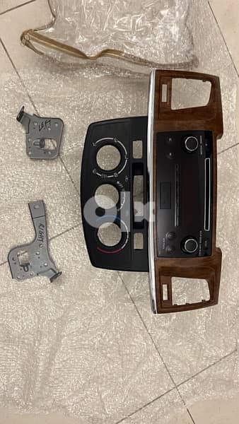 Toyota Fortuner 2009 - 2015 Dashboard Console 3