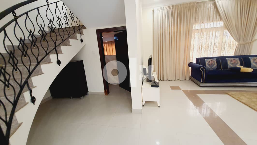 4 Bed Spacious 2 Storery Private Villa with Pool 1