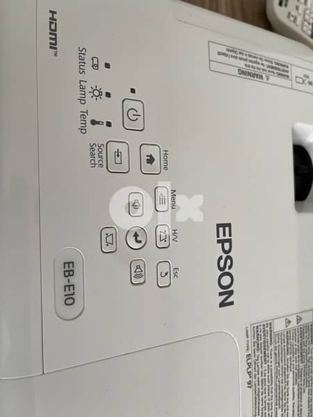 epson EB-E10 1