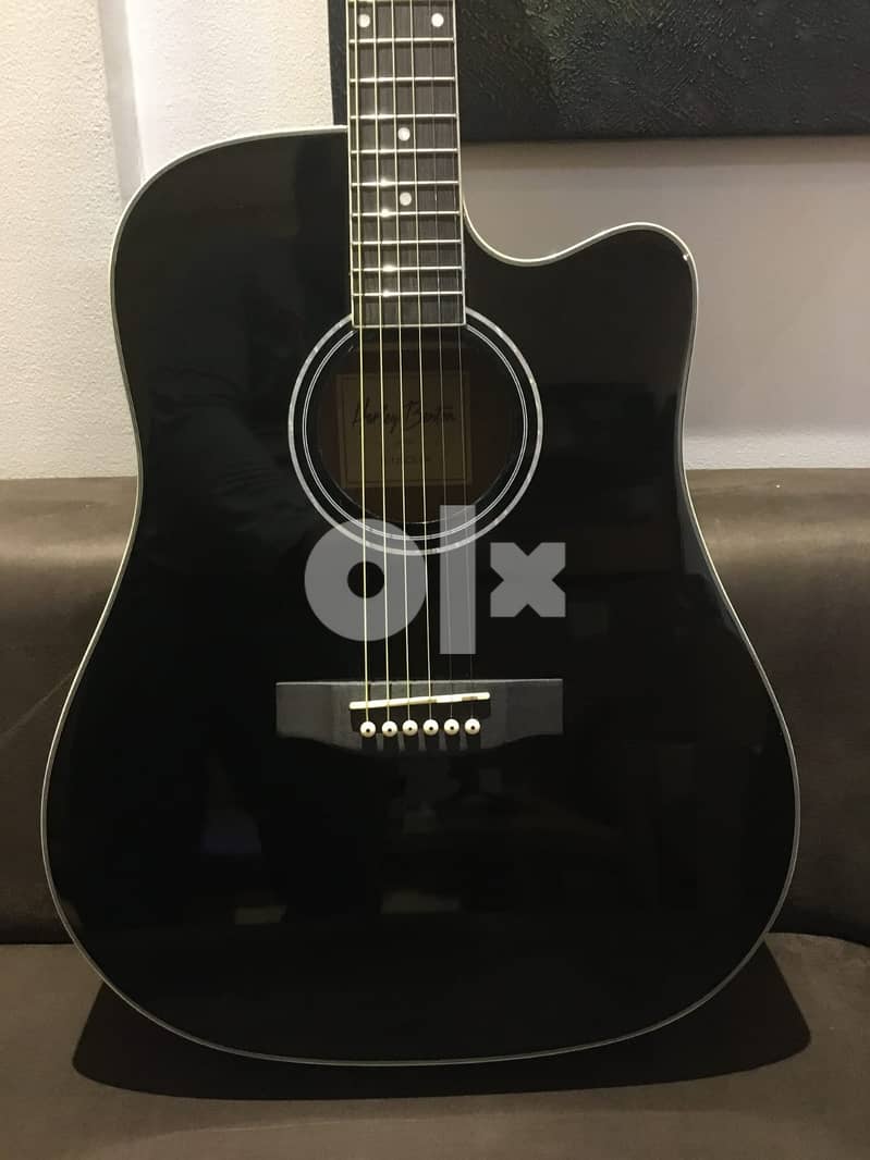 Acoustic Guitar with Built-in Preamp with 4-Band EQ 4