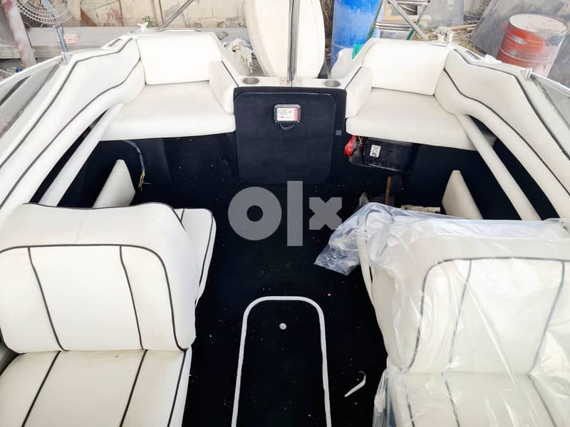 Boat seats, canopy, protection covers 9