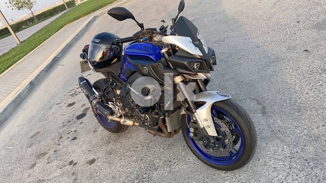 YAMAHA MT10 0