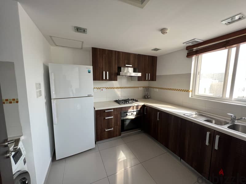 Spacious 2 Bedroom Fully Furnished Apartment 3
