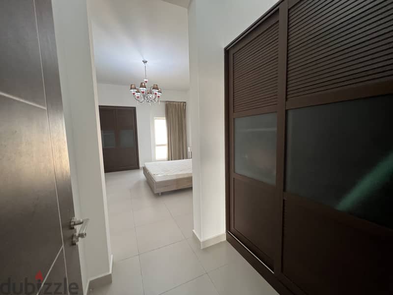 Spacious 2 Bedroom Fully Furnished Apartment 5