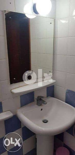 Room for rent 3