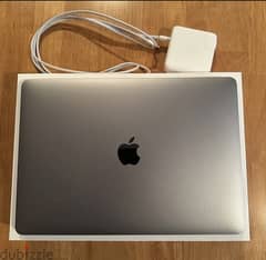 MacBook Pro 2019 excellent condition with the box 0