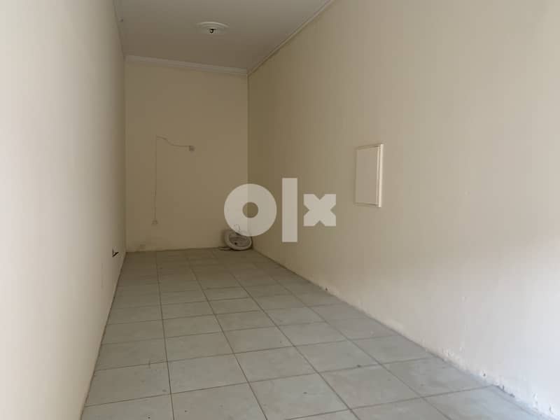 Commercial Space available for rent in manama 2