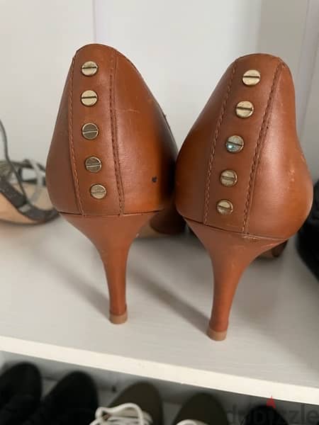 Different Women Shoes 3
