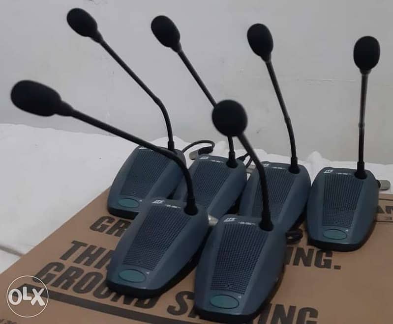 Podium Mics 6 pcs 1