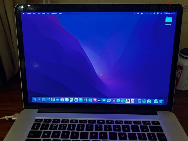 Macbook pro 15” i7 16gb memory 2.5GHz processor (2016) 3