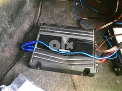 subwoofer and amplifier 0