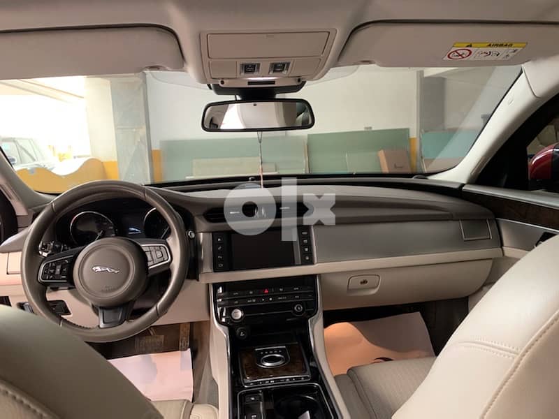 Jaguar XF 2016 V6 expat used 6
