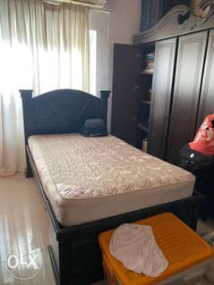 single bed for sale 0