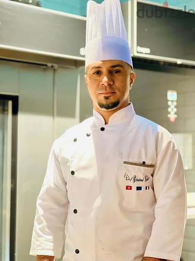 Tunisian nationality 24 years experience Pastry bakery sweet chef ( ma