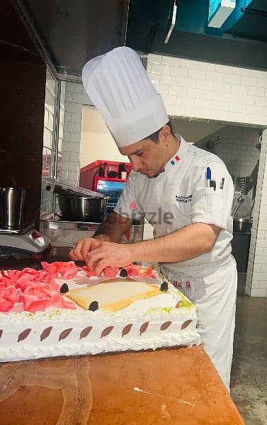 Tunisian nationality 24 years experience Pastry bakery sweet chef ( ma 12