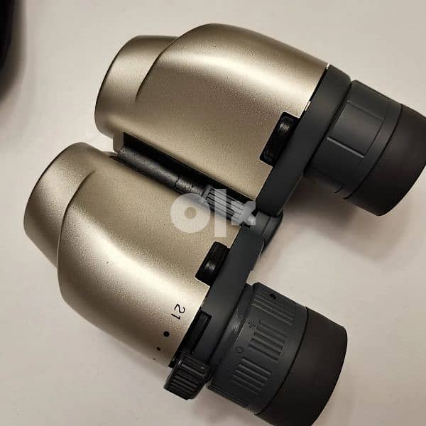 small binocular 1