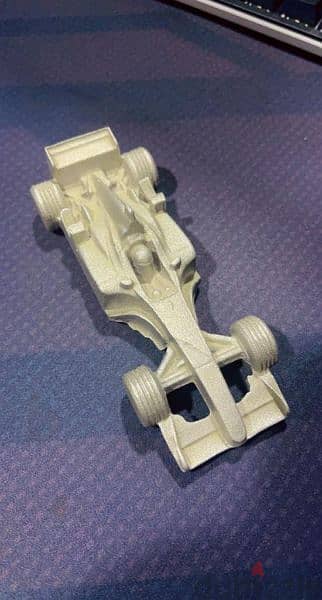 Original Ferrari F1 car full platinum 0