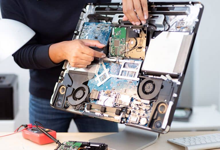 Apple MacBook Repair Alternation Spare Parts Service In Bahrain 1