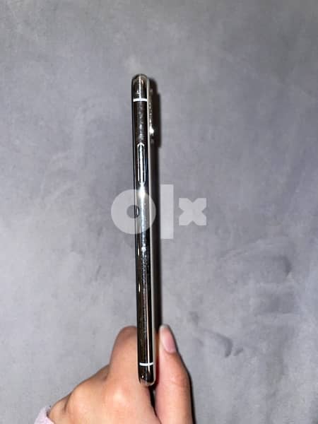 IPHONE XS 1