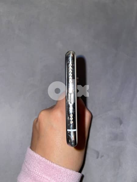 IPHONE XS 3