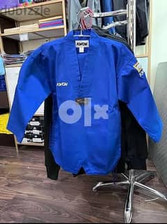 Taekwondo Blue uniforms 0