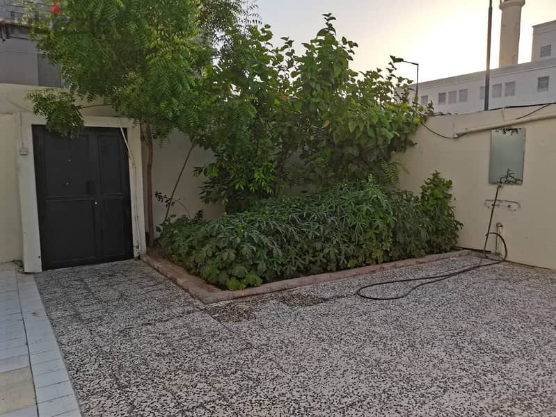 House for Rent In Isa Town +- EWA 13