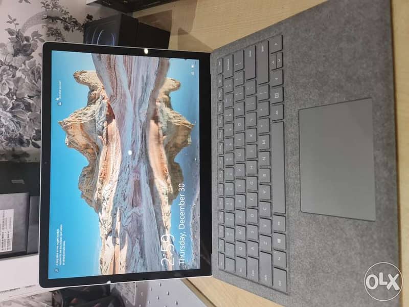 Microsoft i7 8GB 256GB Top excellent conditions 1