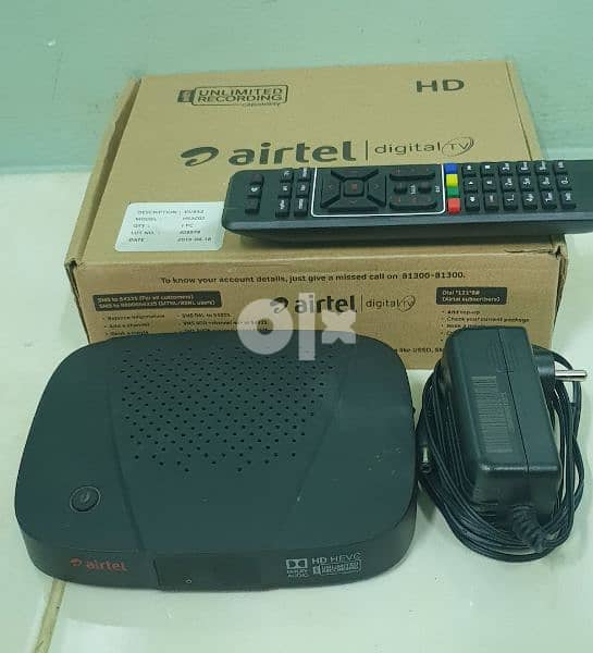 DAEWOO 32-inch TV + Chrome cast + Airtel Receiver 5