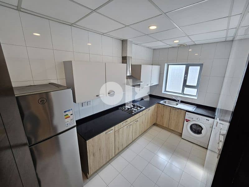 Mob 33180618 nice 2 Bedrooms flat/ Hidd semi furnished behind Lulu 2