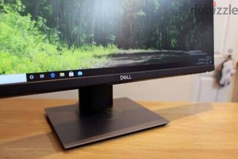 Dell 22" LED HDMI Monitor with 4 USB Ports 3