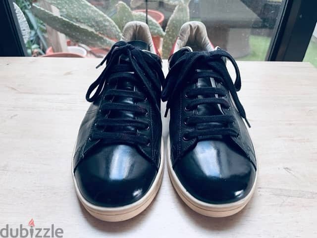 Authentic Isabel Marant Etoile Sneaker 1