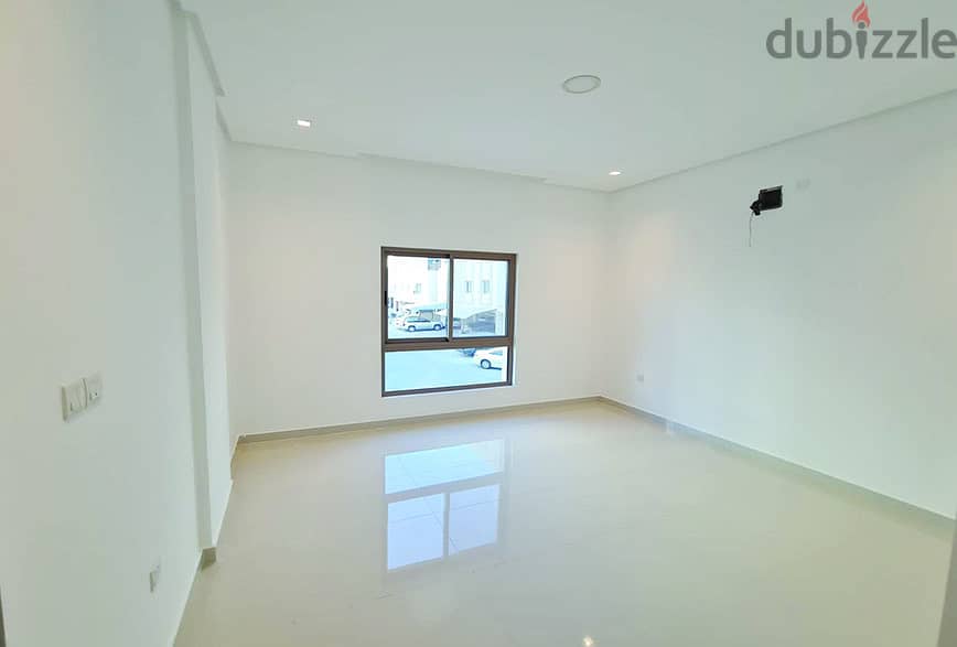 luxury spacious apartment 4 bedrooms 3