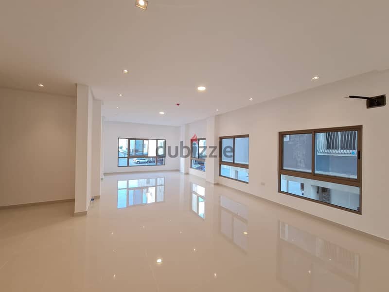 luxury spacious apartment 4 bedrooms 16