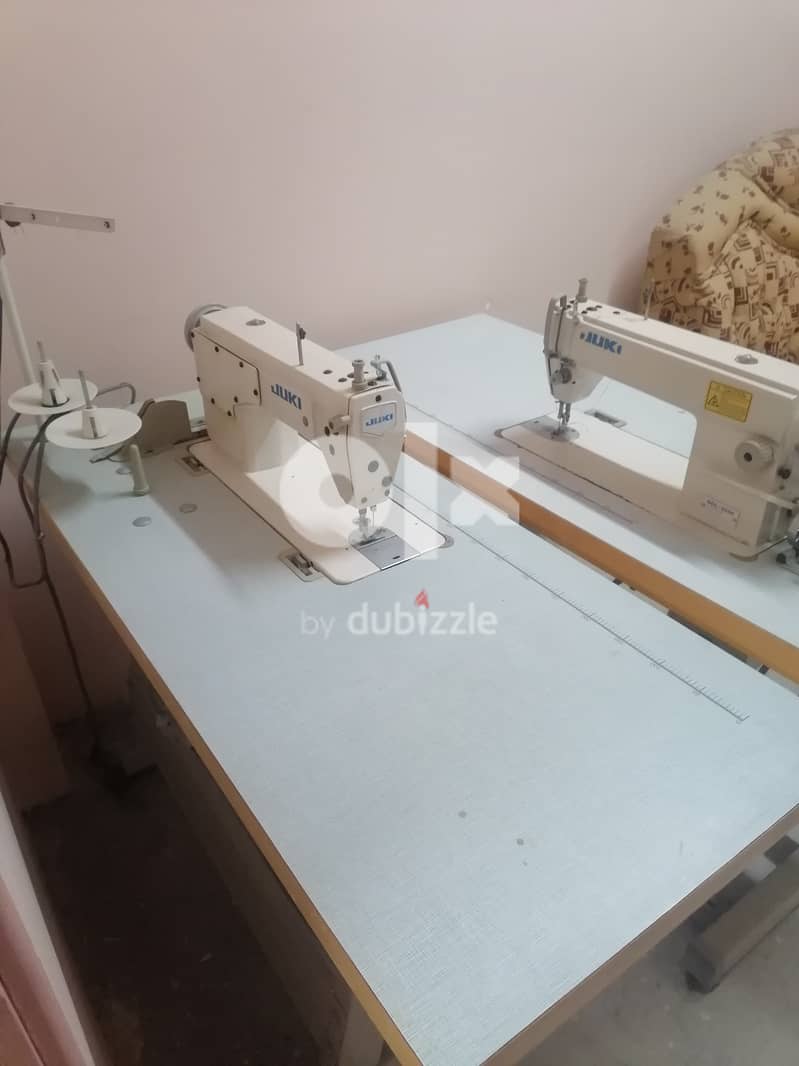 Manual sewing machine (juki DDL-5550)MODEL 1