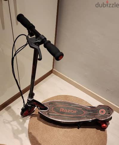 Kids Razor E95 Electric Scooter, سكوتر أطفال ماركة ريزور