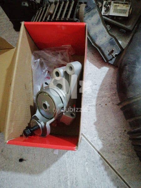 Nissan Navara spareparts 4