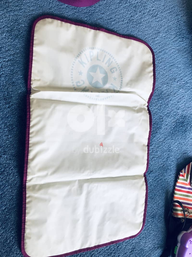 Original kipling baby bag with mat for 12 bd only 2