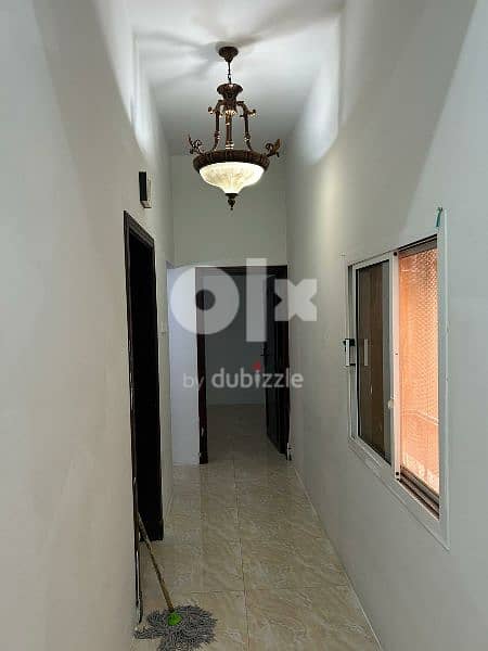 2 bhk, 2 btrm,1 kichen, 1 hall ,parking,lift,with out EWA only 120BD 5