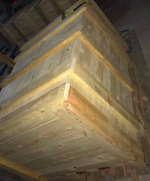 Used, recycled wooden pallets, wooden boxes, crates, liftvan etc 9