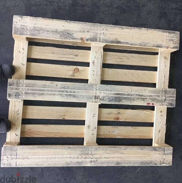 Used, recycled wooden pallets, wooden boxes, crates, liftvan etc 16