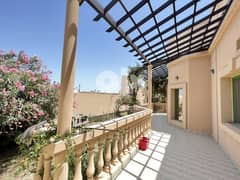 lovely 3 bedroom Compound Villa Close to Causeway