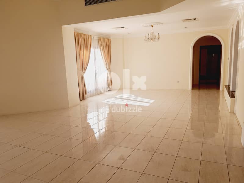 Large 4 bedroom villa for rent in janabiya 3