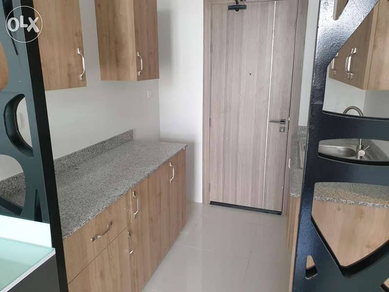 Mob. 33180618 nice studio for rent in East Riffaa semi Furnished 4