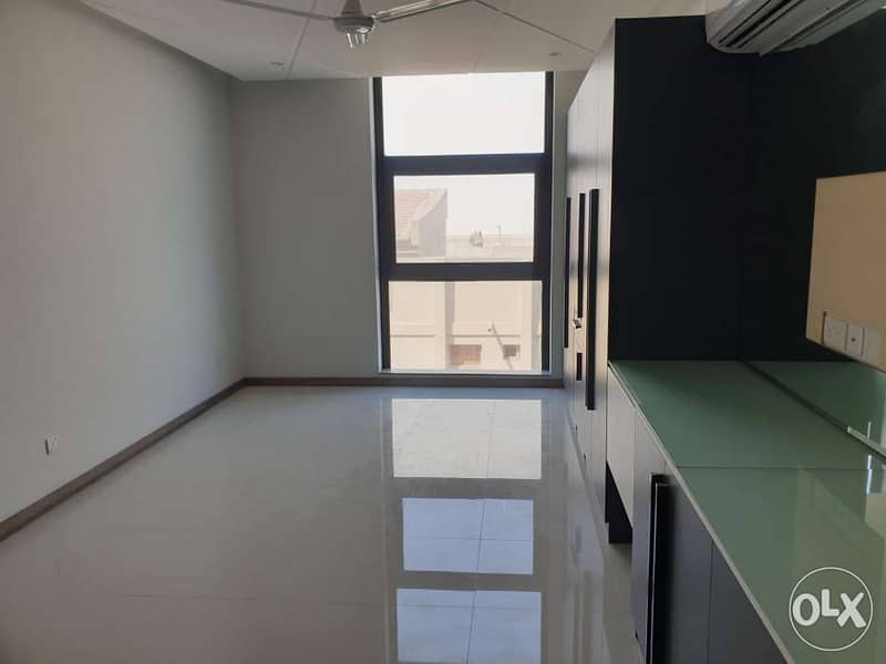 Mob. 33180618 nice studio for rent in East Riffaa semi Furnished 5