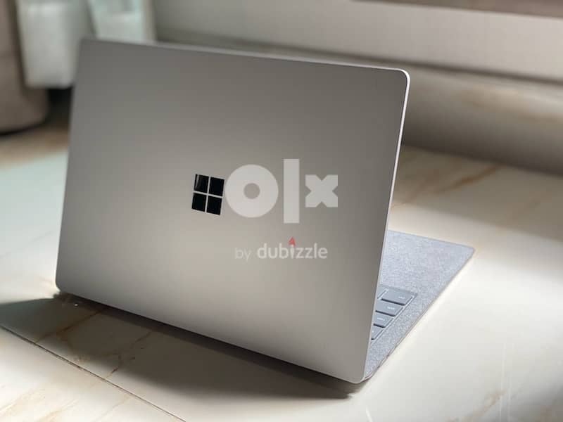 Microsoft Surface Laptop Core i7 16GB RAM 512SSD 0